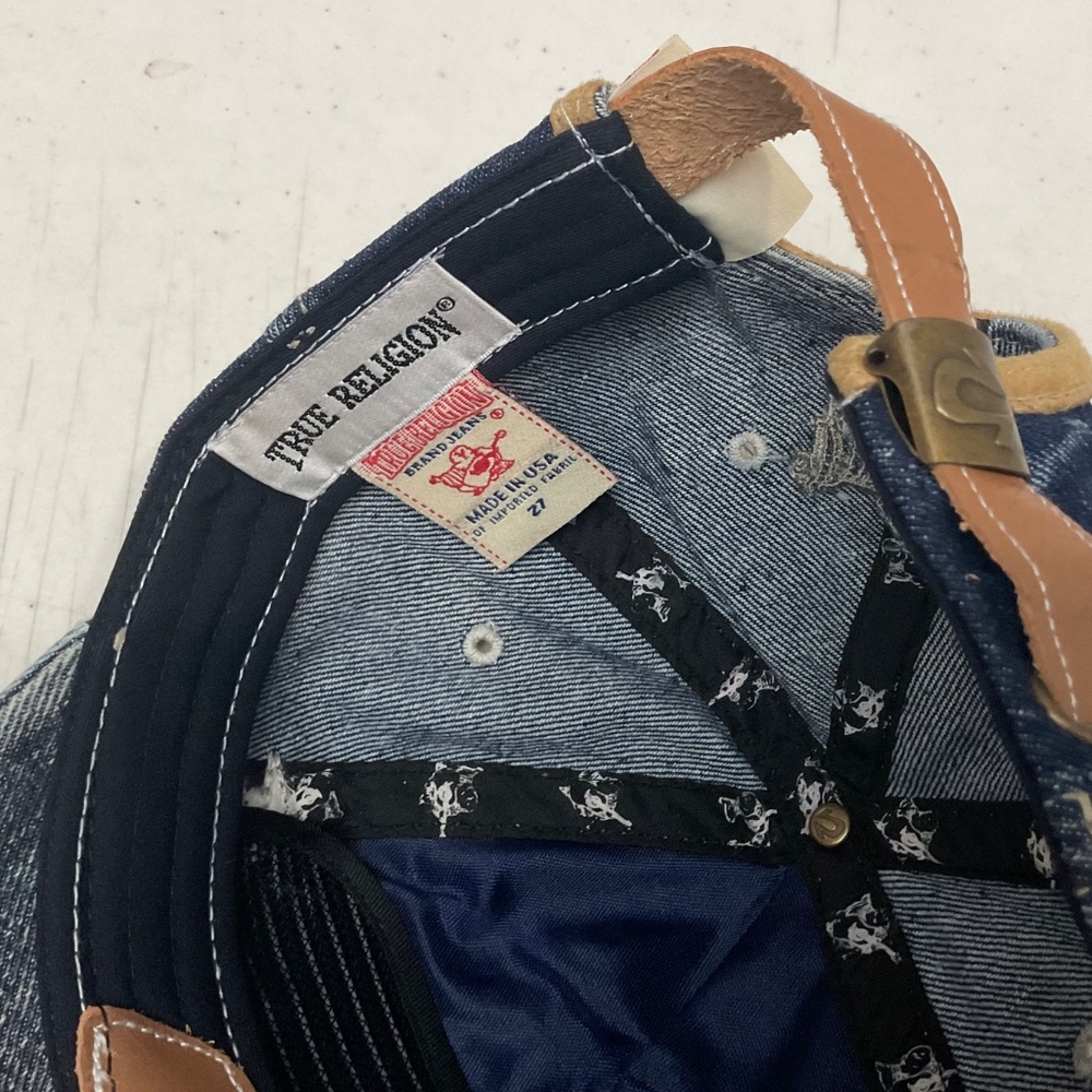 TRUE RELIGION CAP - Picture 6 of 7